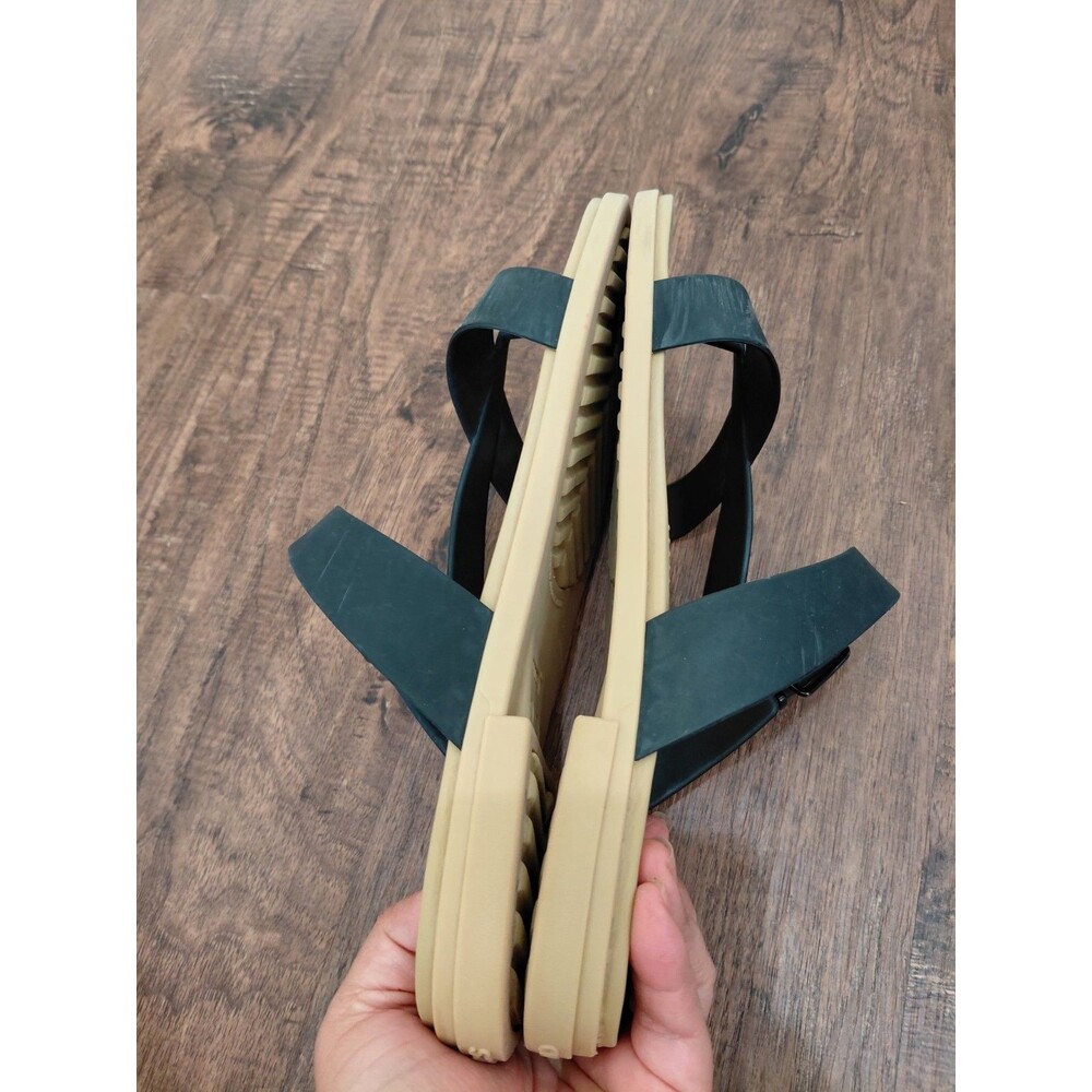 Crocs Tulum Toe Post Sandal Black Tan Rubber Comfort Sandals, Size Womens 10 - Picture 10 of 12